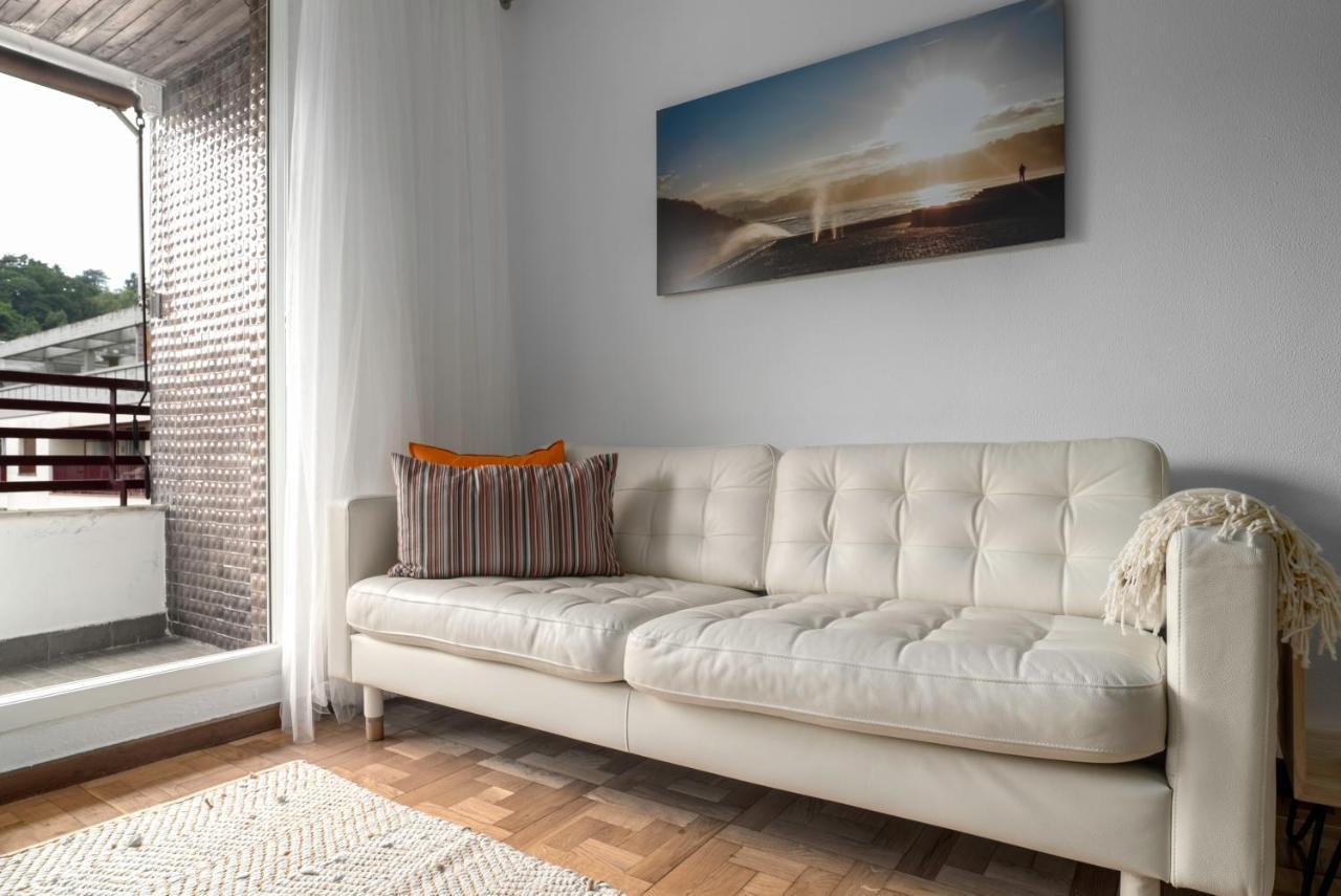 Apartamento Muy Comodo Con Parking Сан Себастиан Екстериор снимка