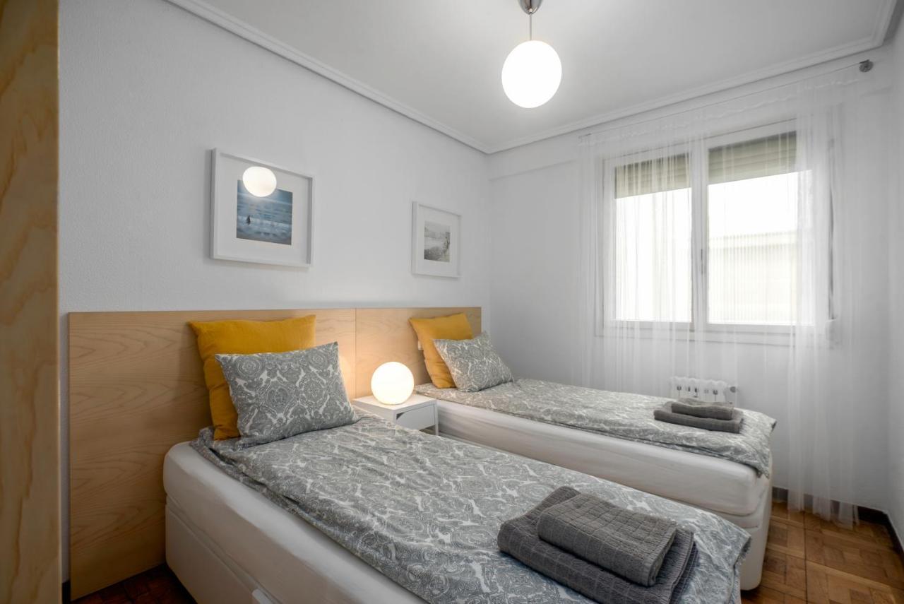 Apartamento Muy Comodo Con Parking Сан Себастиан Екстериор снимка